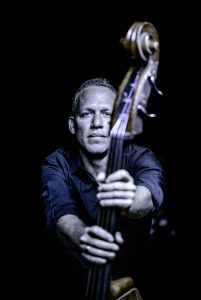AVISHAI COHEN Quintet
« Brightlight »